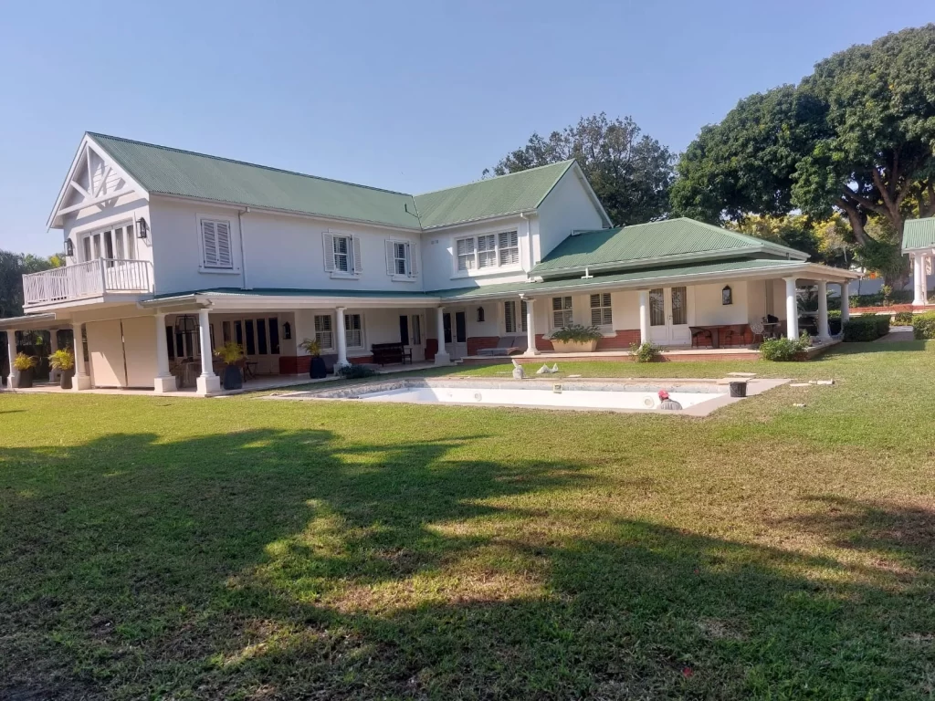 Expert home renovation Durban services including kitchen remodel, bathroom renovation, room extensions & waterproofing. 14 years experience. Free quotes. Call 079 849 3716 today.