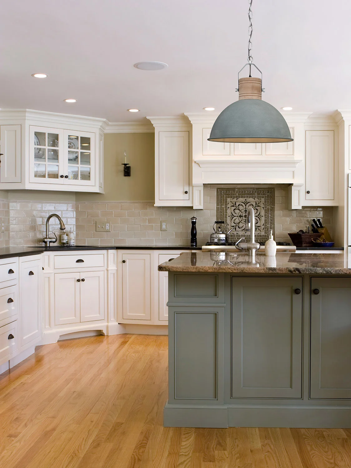 Professional Kitchen Renovations Durban: Where Quality Craftsmanship Meets Beautiful Design, Kitchen makeovers, Custom cabinets, Kitchen designs